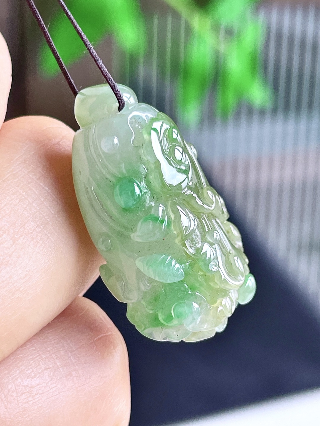 冰黄加绿白菜百财吊坠 缅料 无裂 性比高 超厚 尺寸30-18.2-11.6 重量9.2克 不议
