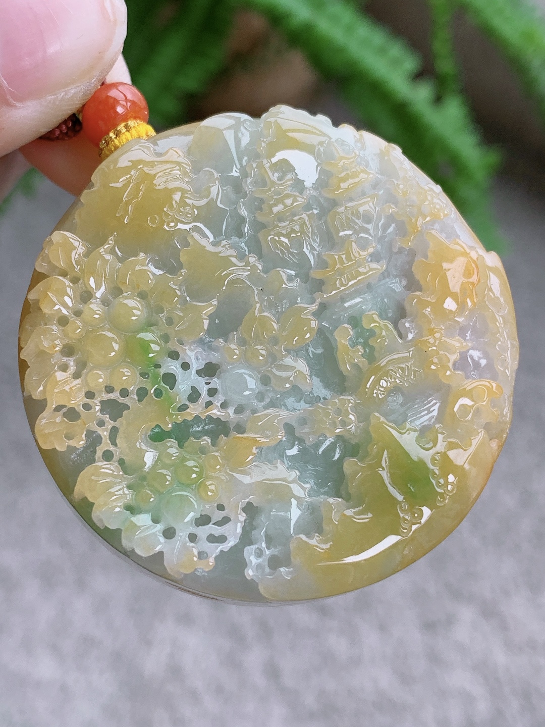冰黄加绿大山水牌吊坠 缅料 性比高 超厚 黄翡 飘绿 尺寸48.8-12.5 重量73克