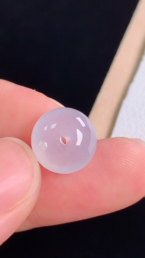 冰种路路通，无裂，尺寸:10.8-6.3mm