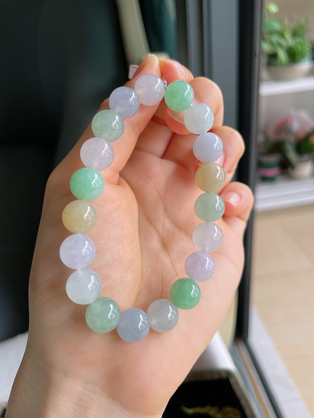 缅甸天然翡翠A货，冰多宝手串，尺寸：10mm。【编2035】