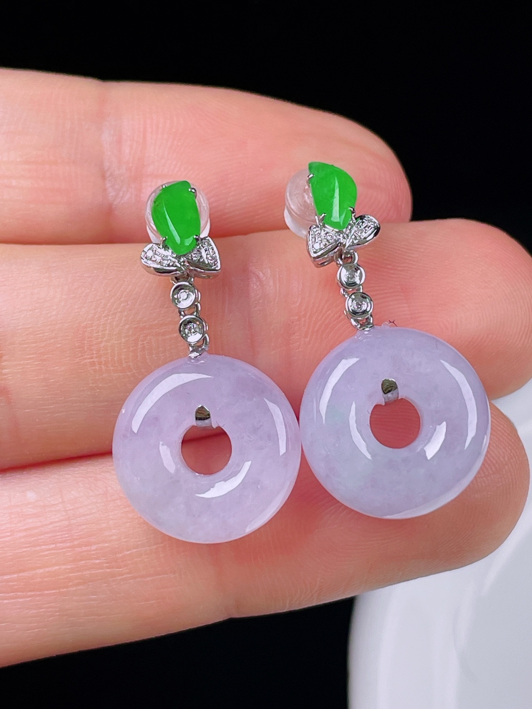 ️，老种起光，细底通透，尺寸：28裸石14.3/6mm0719