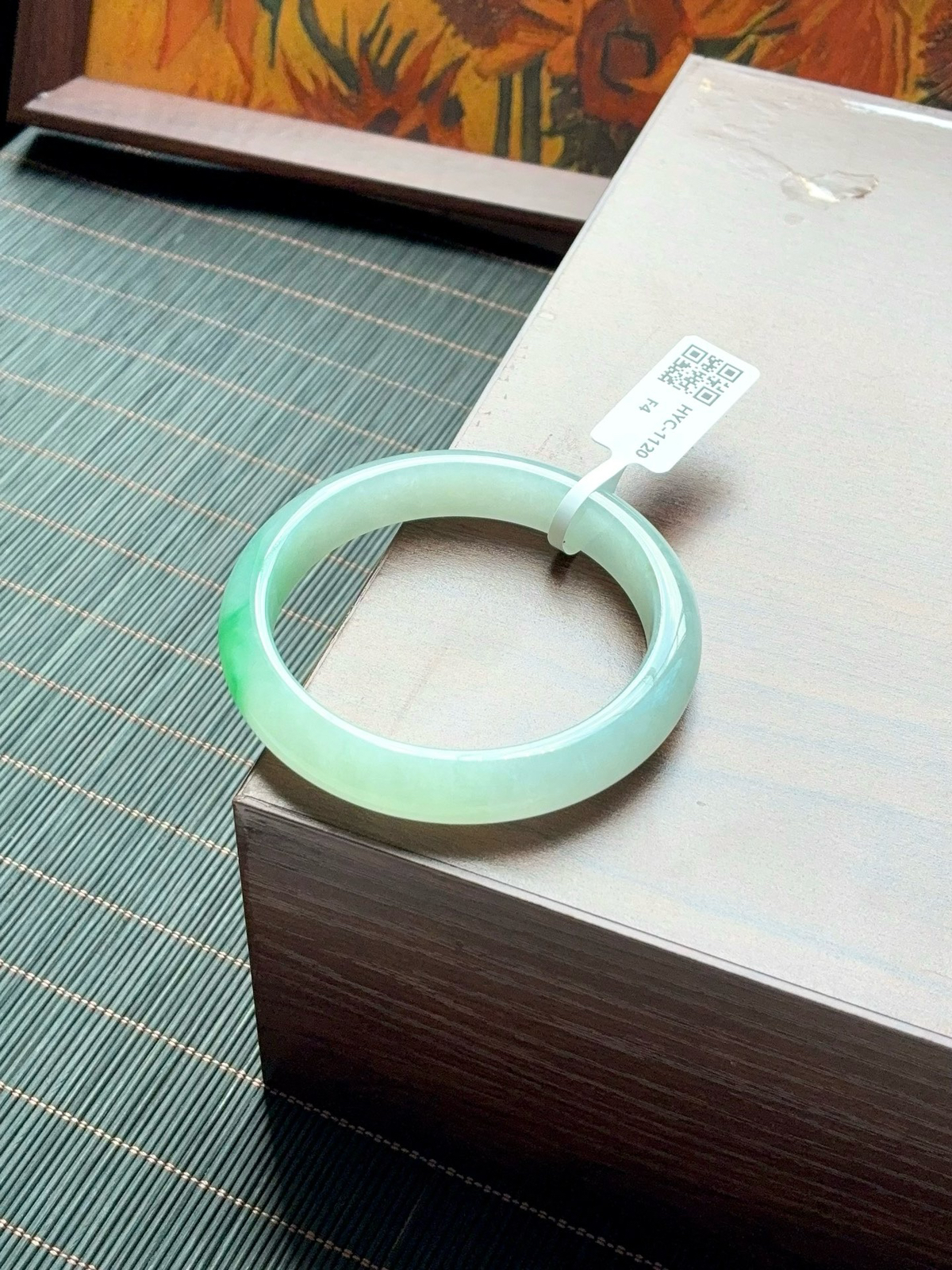 冰绿白底青正圈成品
⭕️57.8-11.8-7.8