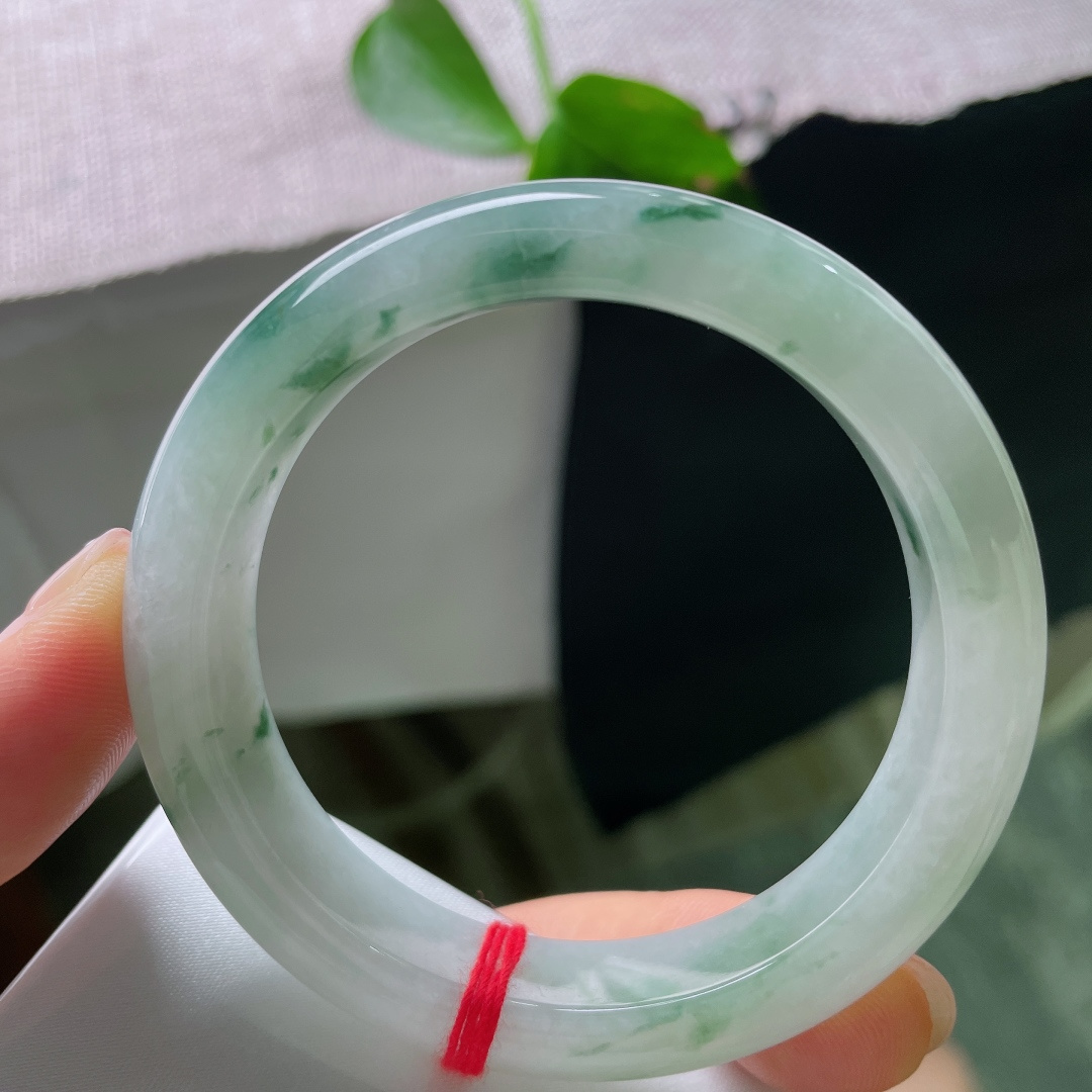 55/12.6/8.7，飘花正圈，水润细腻，种老，经典大气，永不过时，侧纹，56026a