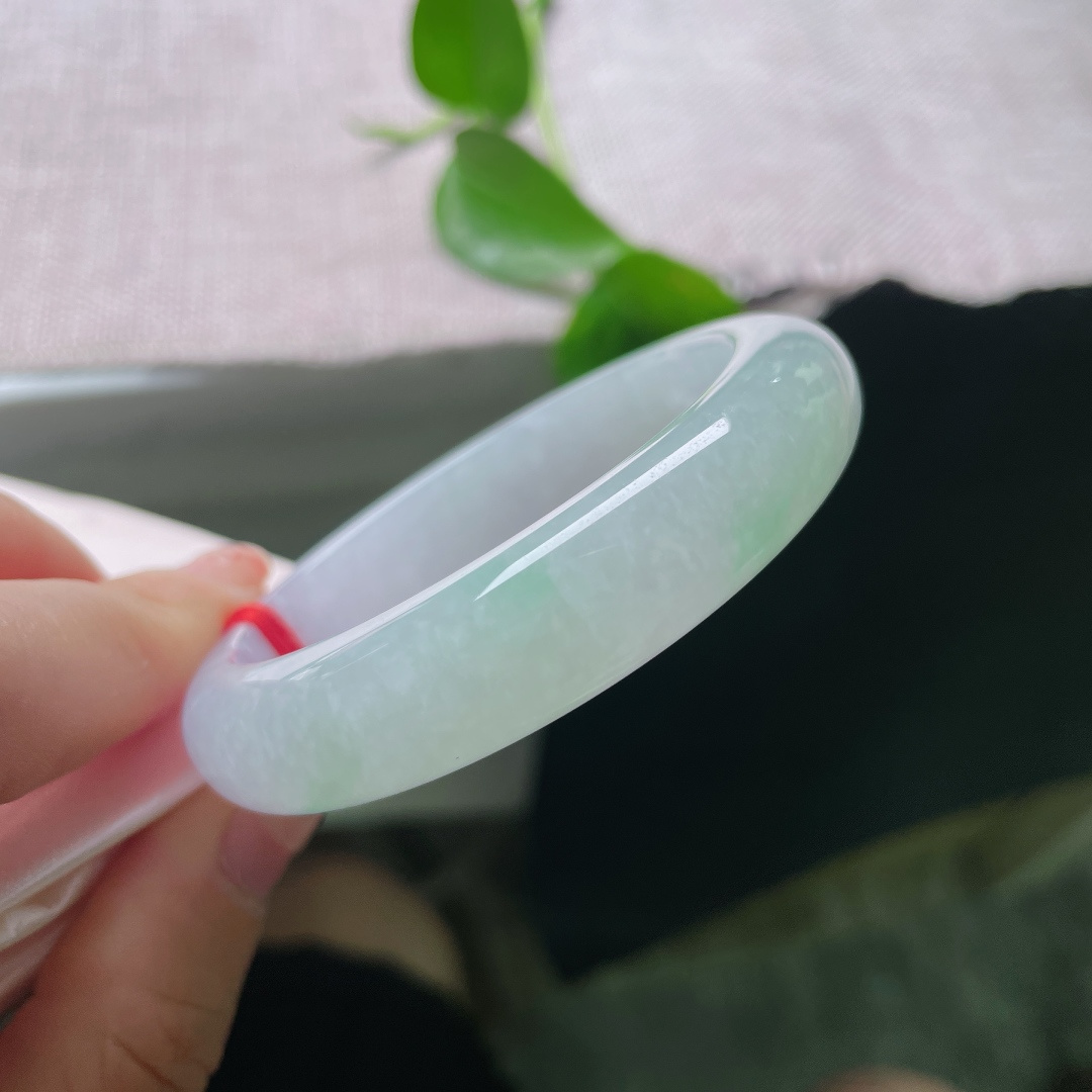 52.9/12.7/8.2，春彩正圈，如梦似幻，落英缤纷，水头好，种老，晶体，56071a