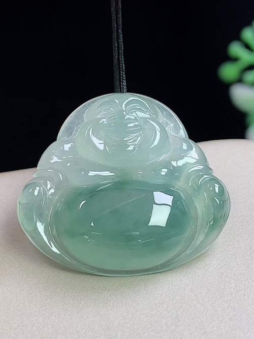 冰飘花佛公，无裂，尺寸21.7-24.2-5.4mm，Q19lzy
