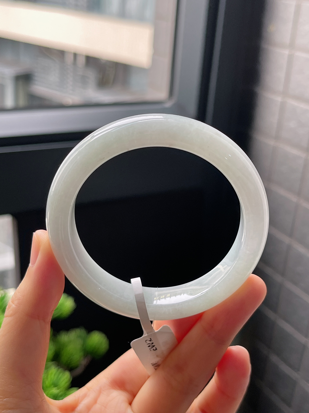 正圈54圈口，翡翠糯化种白色手镯