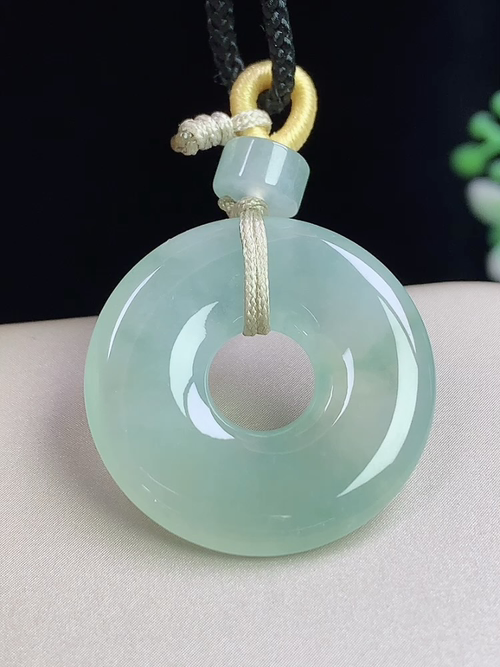 冰种平安扣，无裂，尺寸24.3-3.5mm，Q19jt08