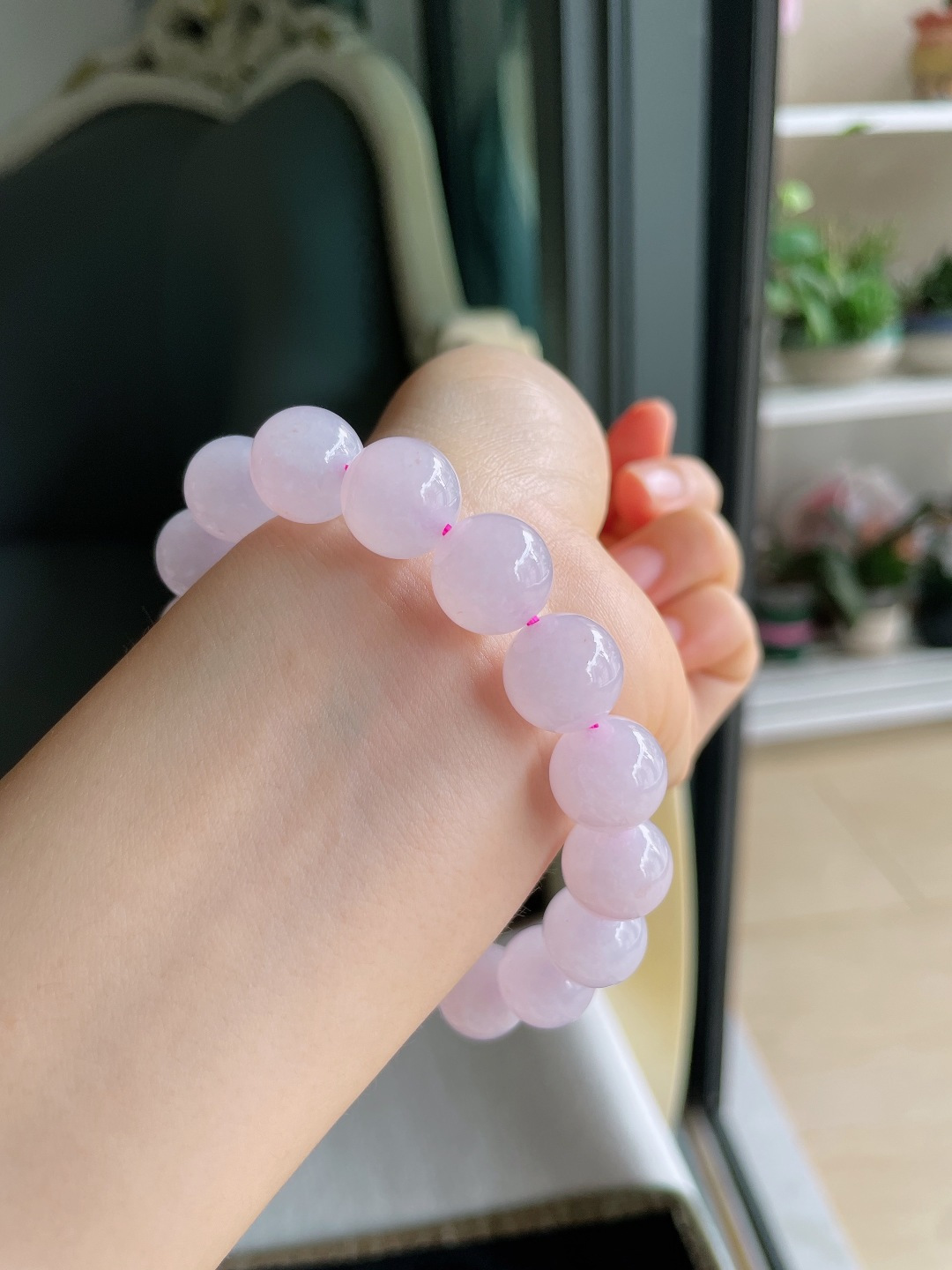 天然翡翠A货，冰手串，尺寸：12.5mm。【编4285】