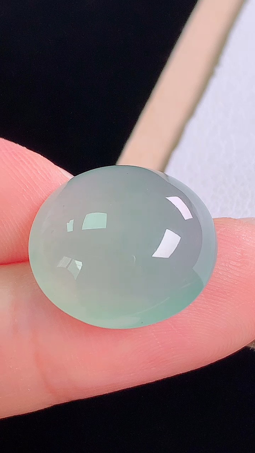 ️冰种蛋面，无裂，尺寸:15.9-14.6-6.7mm 18