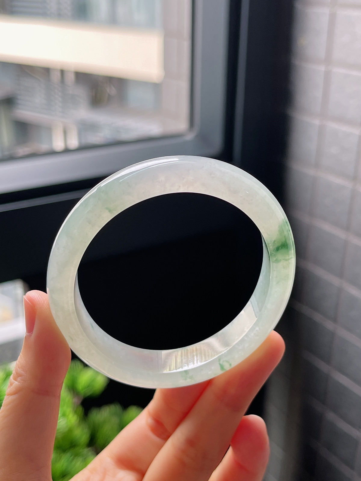 贵妃圈口55.8，冰到冰糯飘花飘绿翡翠手镯