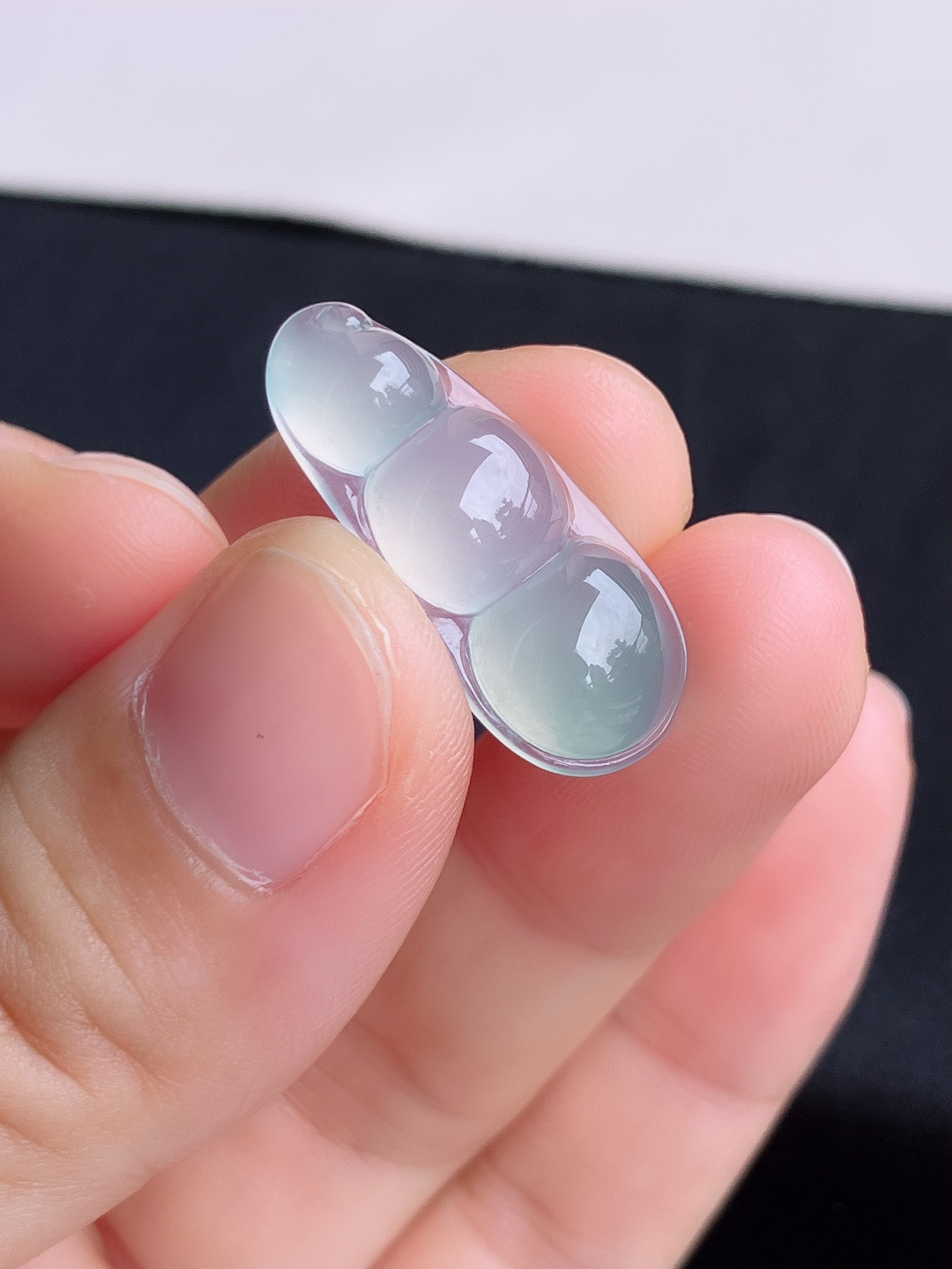 冰透福豆，晶莹剔透，尺寸25.6/10.5/6/自然光实拍