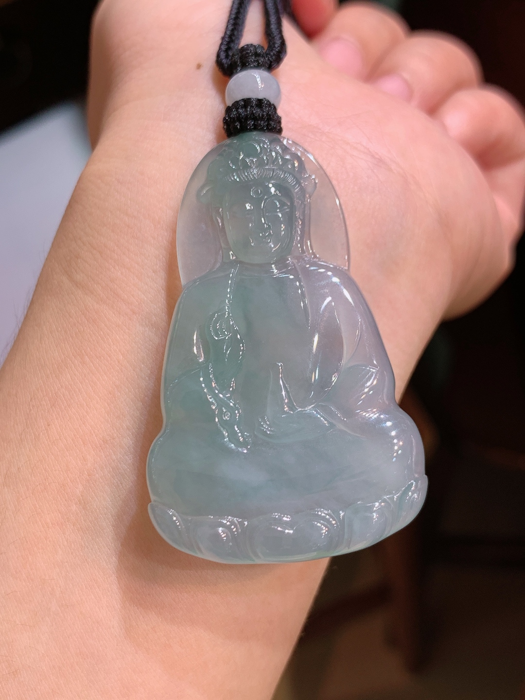 ️ 观音，玉质清透胶感满满，雕工端庄柔和