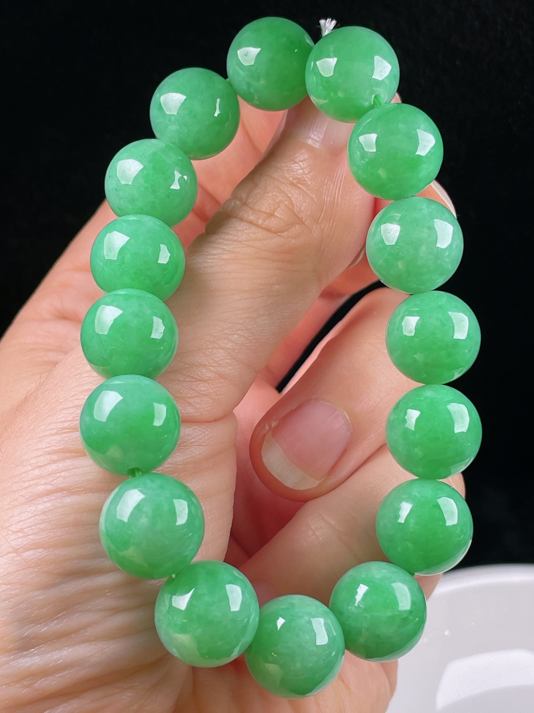 阳绿手串，老种起光，细底通透，尺寸：12.8mm0719