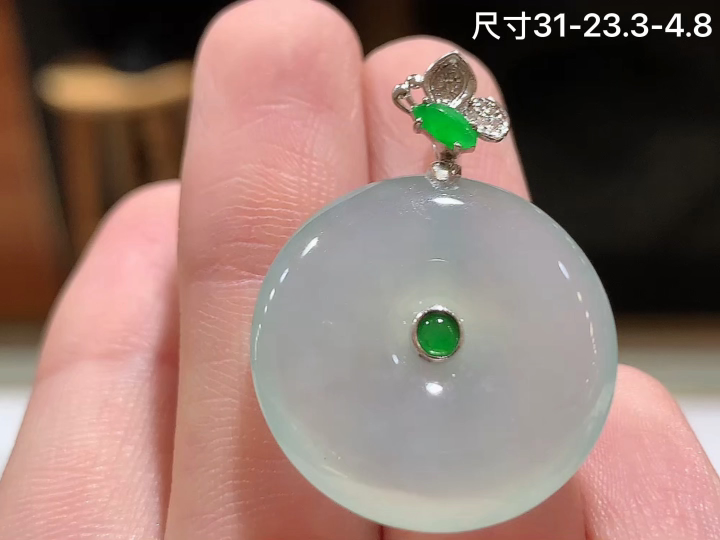 18K 冰底色平安扣吊坠 无裂, 尺寸，31-23.3-4.8