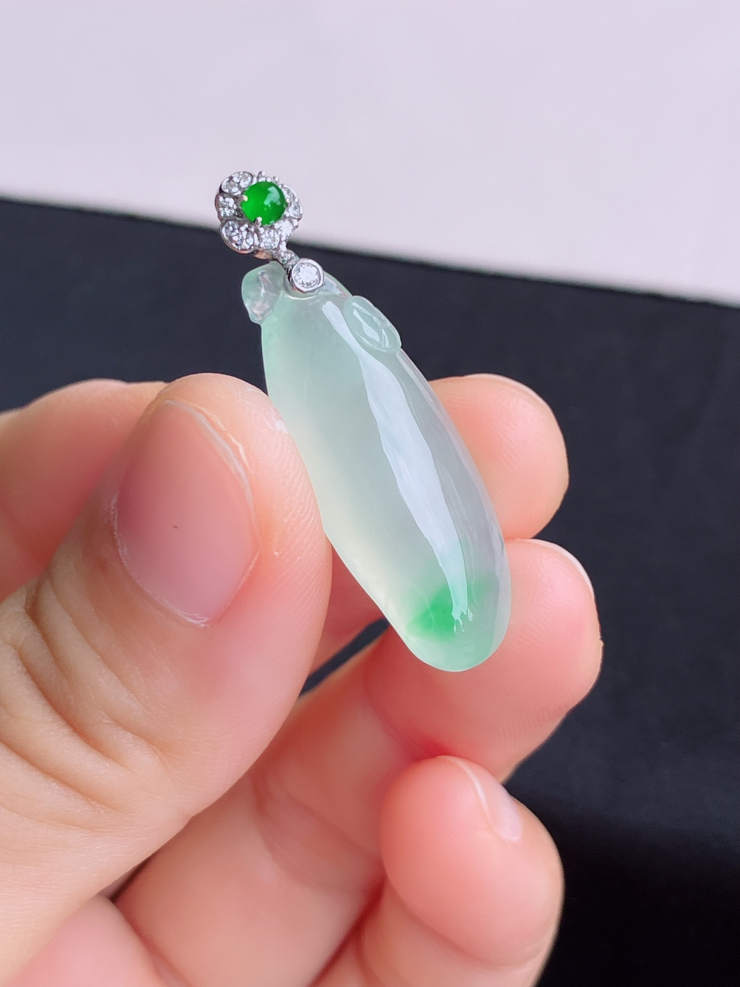 冰飘绿福瓜，晶莹剔透，尺寸36/27.6/12/7.3/自然光实拍