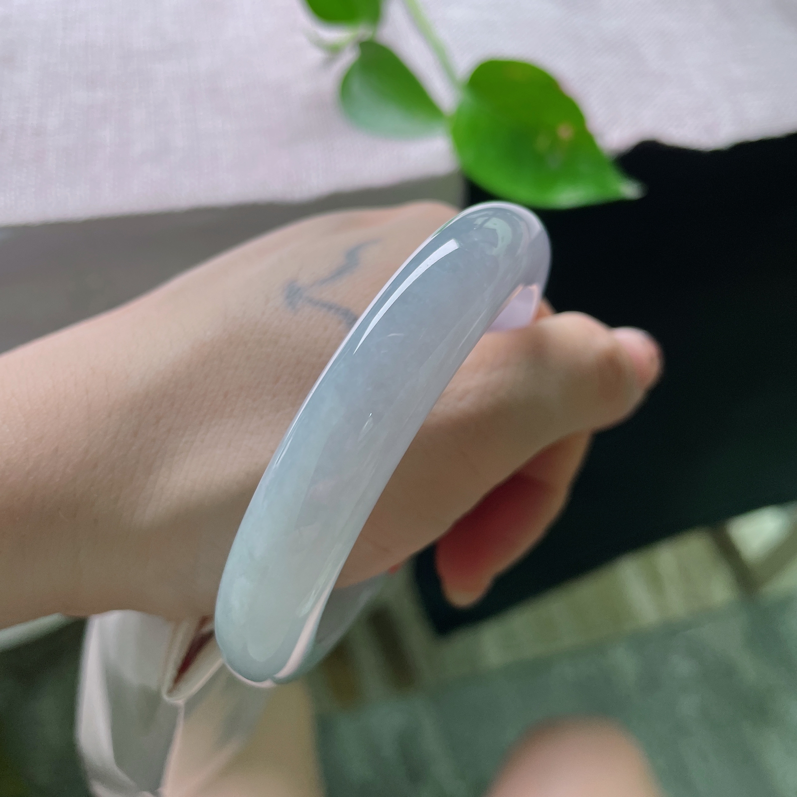 55/11.8/9.1烟紫正圈，冰润细腻，优雅永不过时，清冷气质，皮纹，56495