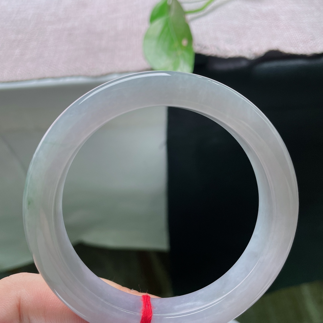 58.9/12.3/9.4烟紫正圈，冰润细腻，江南烟雨，意境感满满，贵气，有棉线