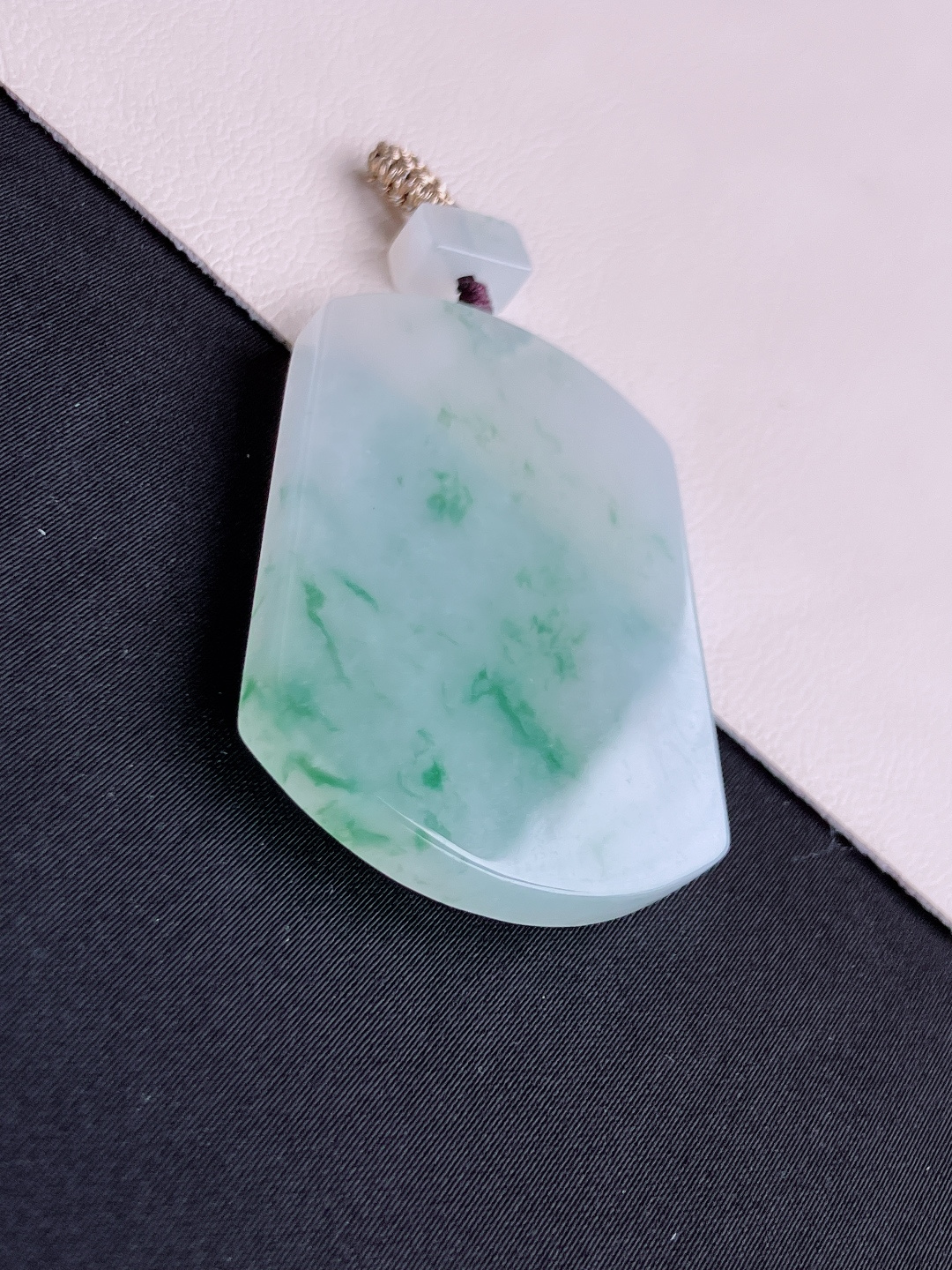 冰飘花平安牌，意境美，尺寸48/35/5.3/自然光实拍
