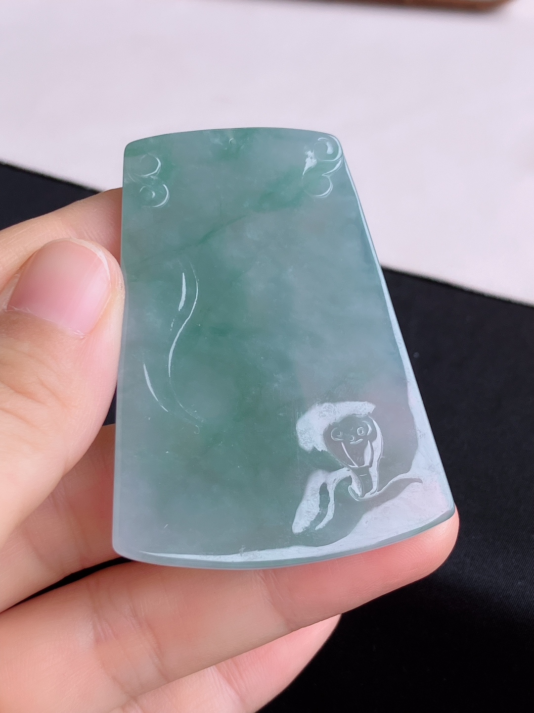 底色虚空藏菩萨，晶莹剔透，尺寸62.5/45/6/自然光实拍