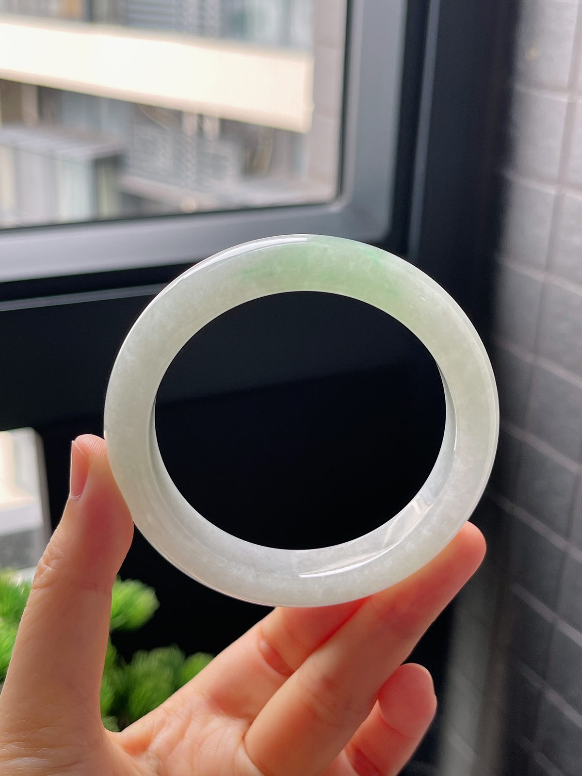 圈口55.7，冰糯种飘花翡翠正圈手镯