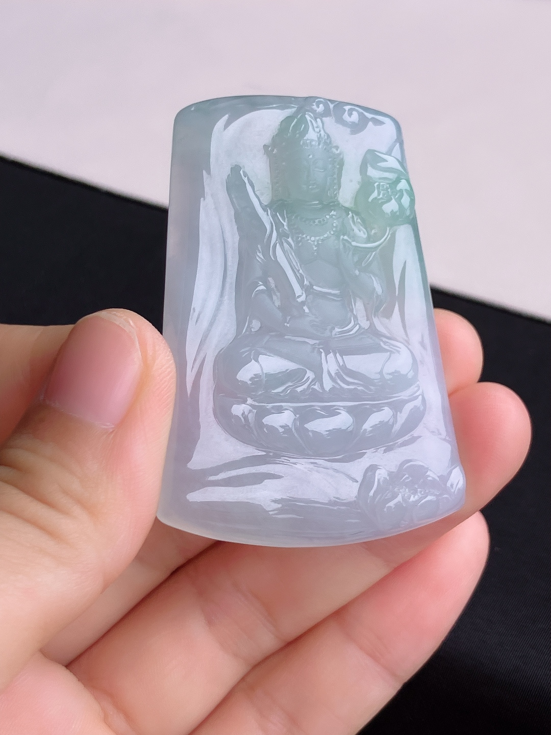 冰透虚空藏菩萨，晶莹剔透，尺寸57/39.6/6/自然光实拍