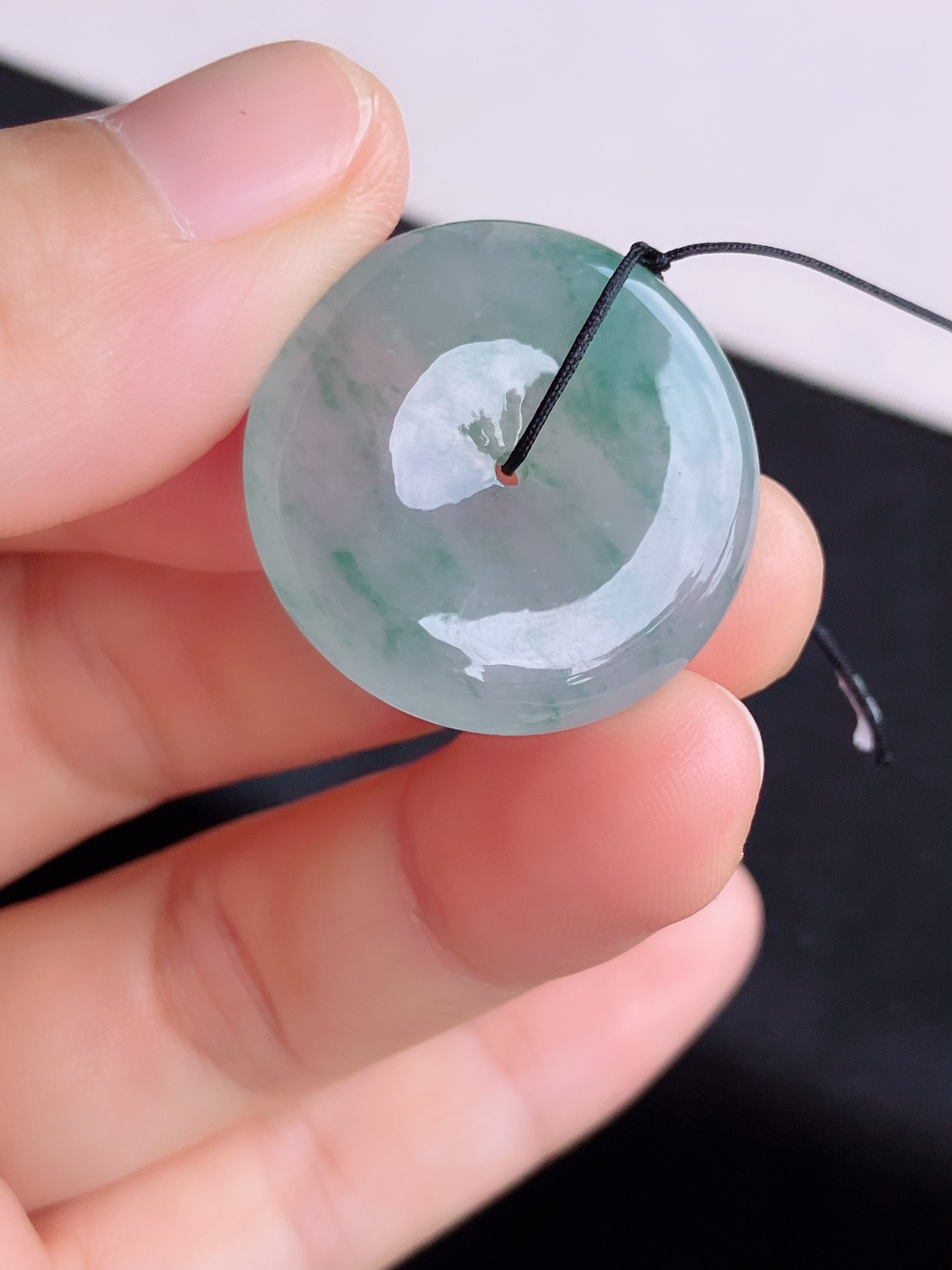 冰飘花平安扣，晶莹剔透，花色清爽，尺寸25.6/6/自然光实拍