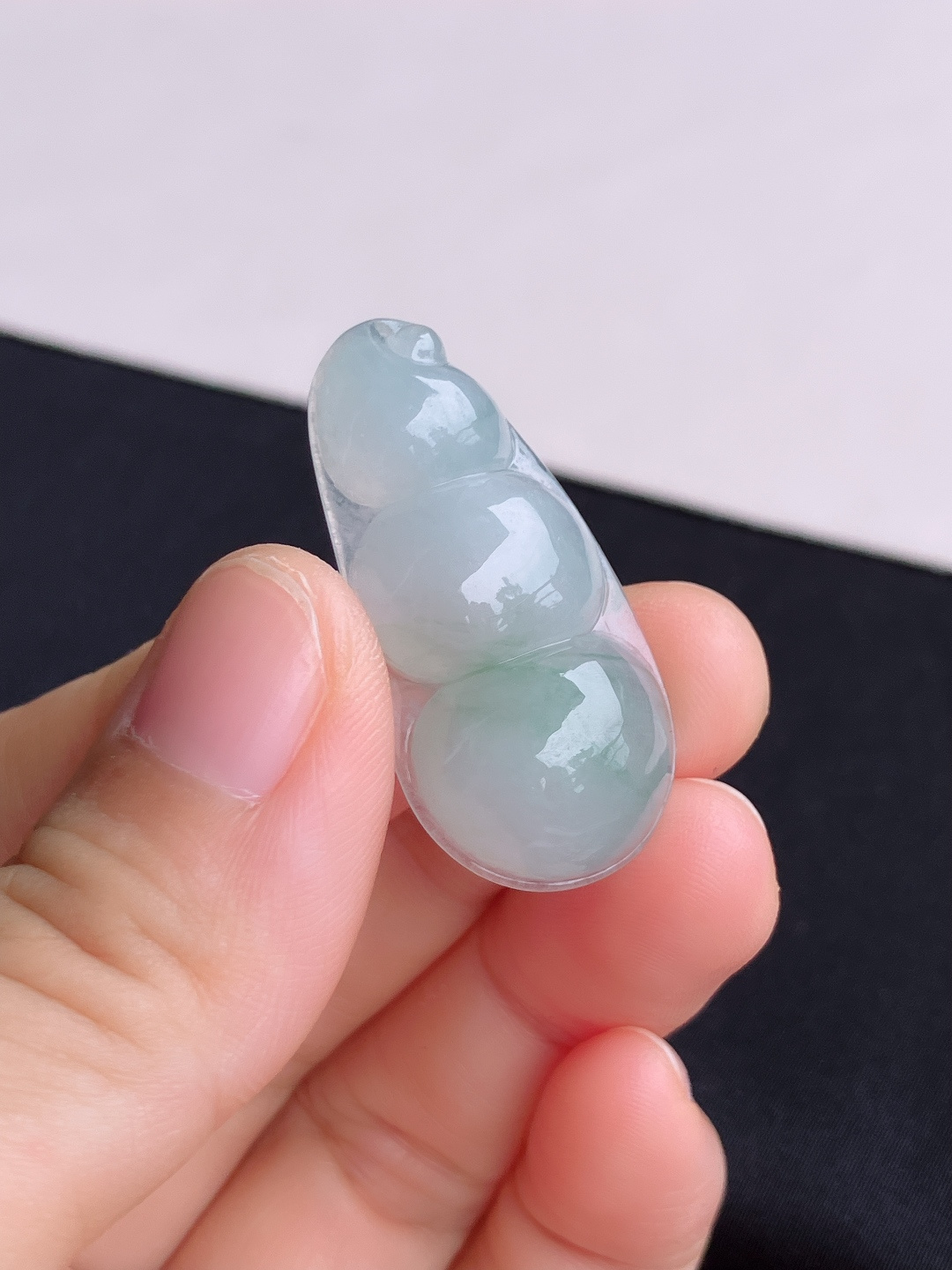 冰飘花福豆，晶莹剔透，尺寸35.8/17.6/8/自然光实拍