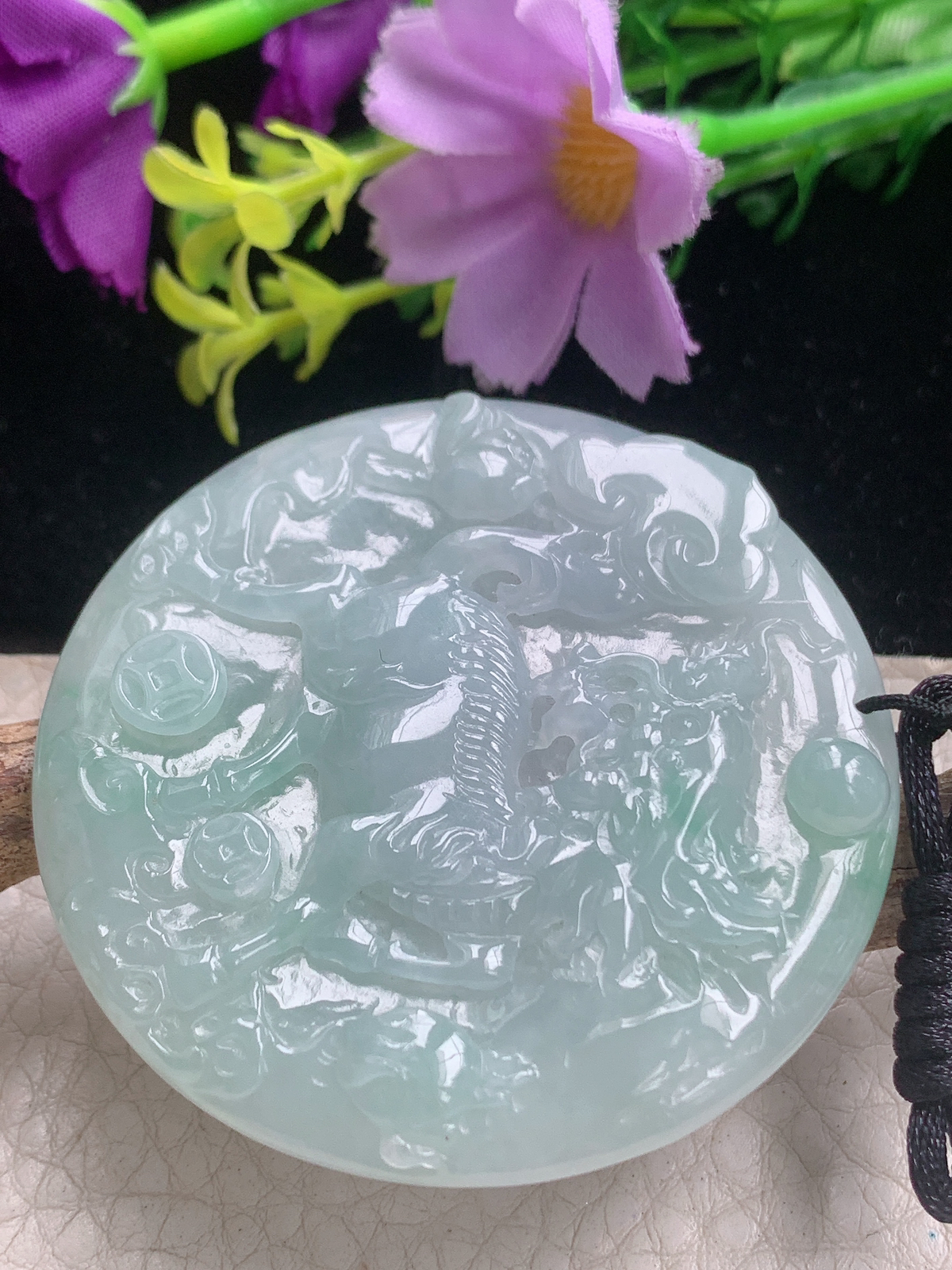 f8实拍52.8*5.8缅甸天然翡翠瑞兽麒麟送瑞圆牌吊坠