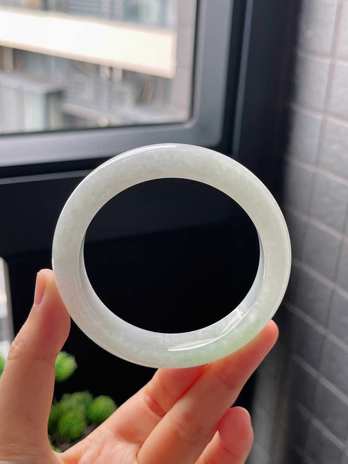 圈口55.7，冰糯种飘花翡翠正圈手镯