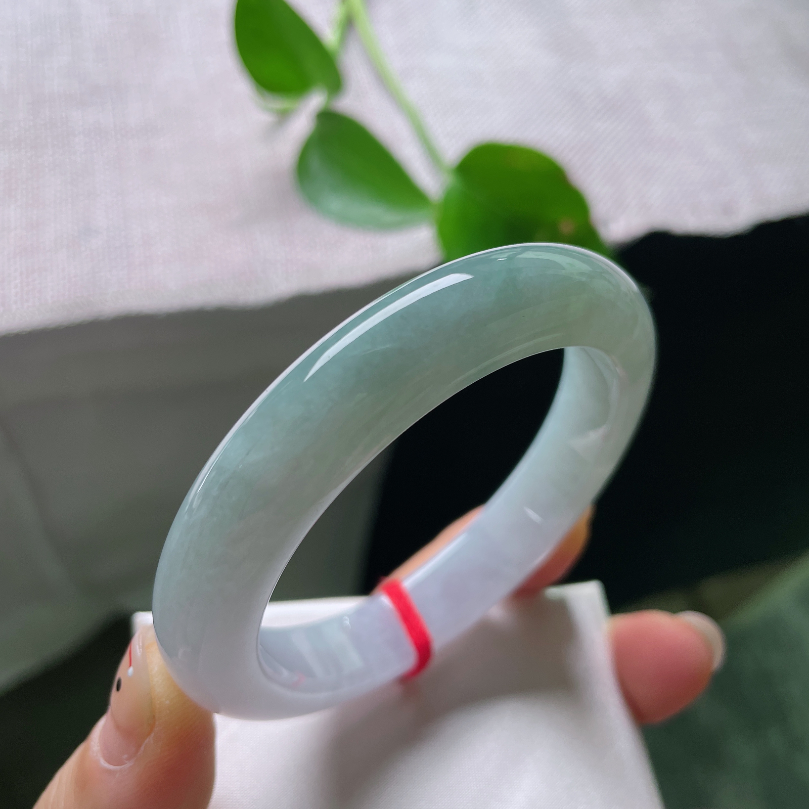 53.9/11.5/8.9紫罗兰正圈，渐变之色，水润细腻，晶体纹，优雅大方，56494