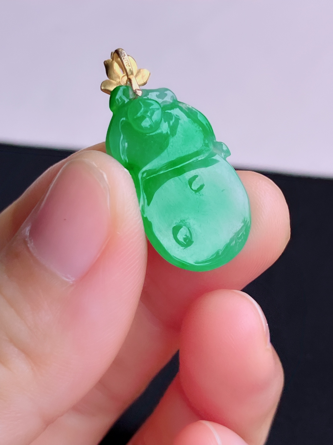 翠绿葫芦，色美清爽，尺寸30/25.8/14.6/5.6/自然光实拍