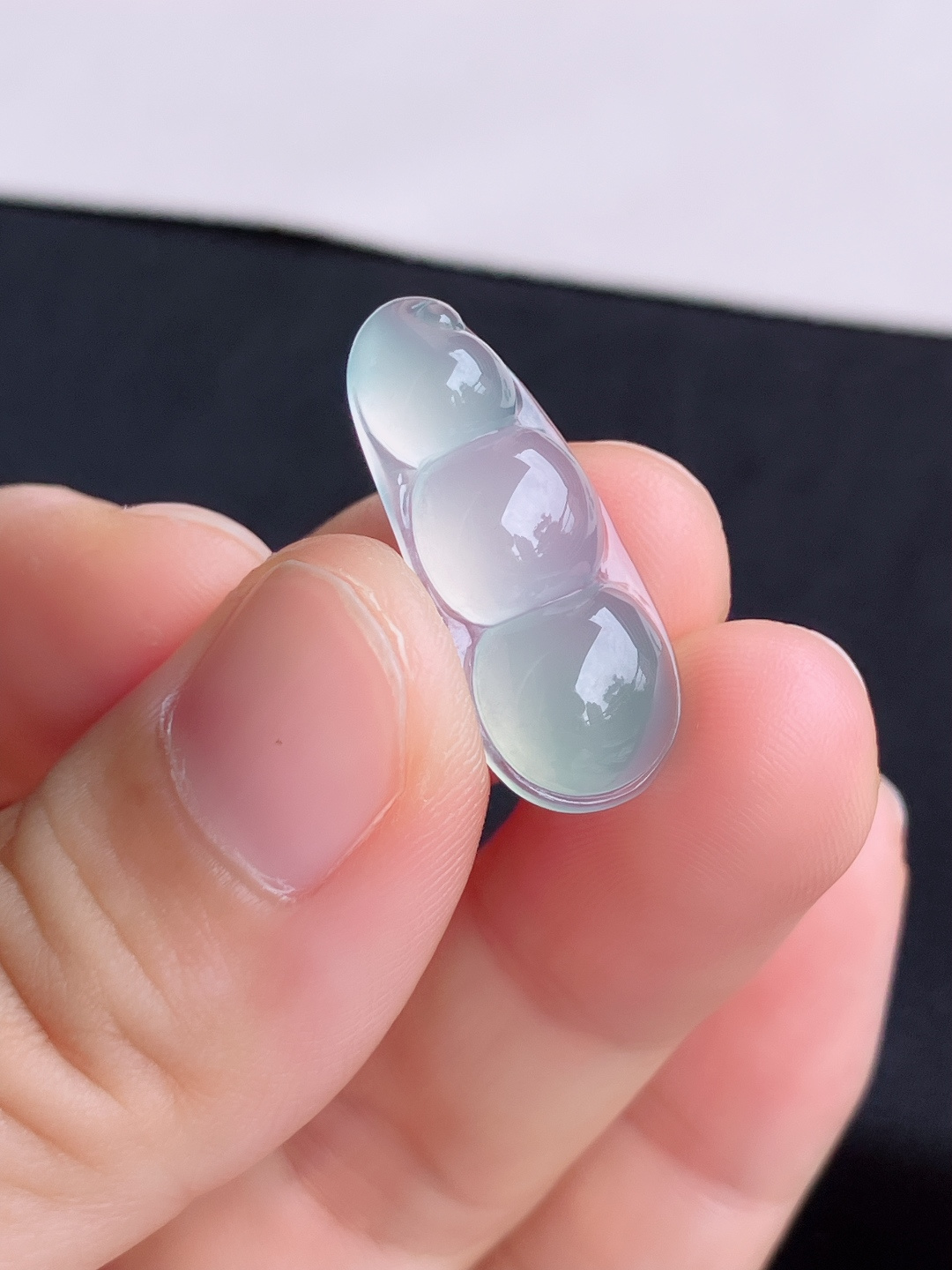 冰透福豆，晶莹剔透，尺寸25.6/10.5/6/自然光实拍