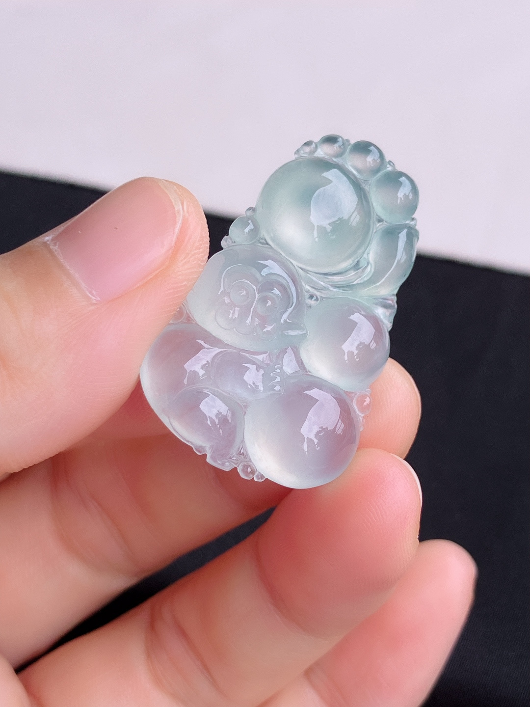冰透灵猴献寿，晶莹剔透，尺寸36/22.6/6/自然光实拍