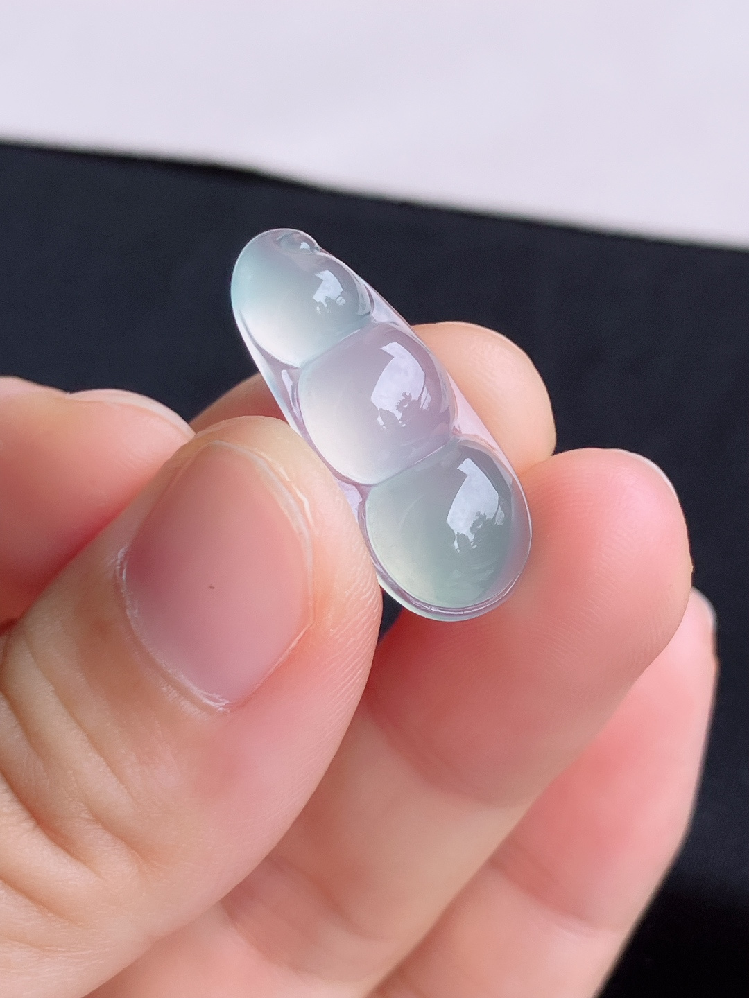 冰透福豆，晶莹剔透，尺寸25.6/10.5/6/自然光实拍