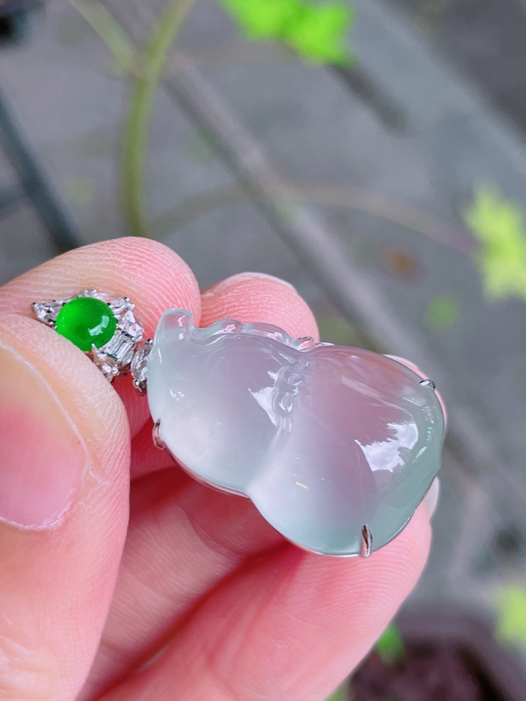 ️葫芦吊坠，晶莹剔透，新颖时尚，无裂，24-17-7