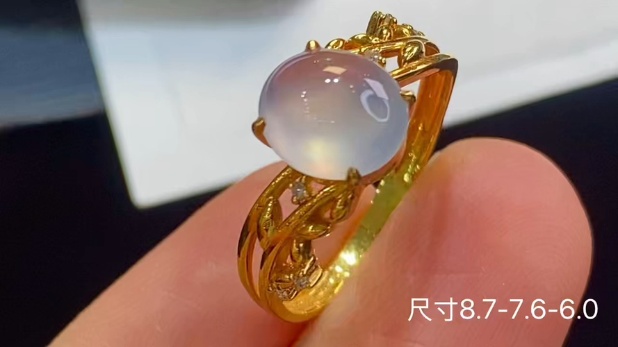 18k金+钻玻璃种蛋面戒指，无裂，8.7-7.6-6.0