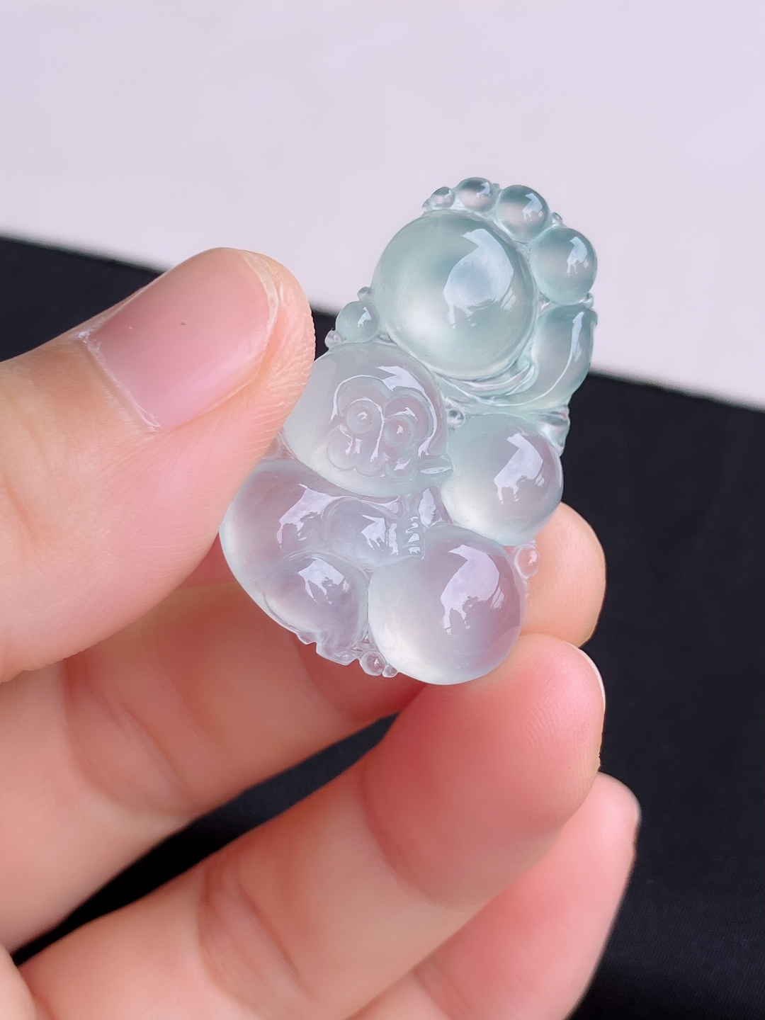 冰透灵猴献寿，晶莹剔透，尺寸36/22.6/6/自然光实拍