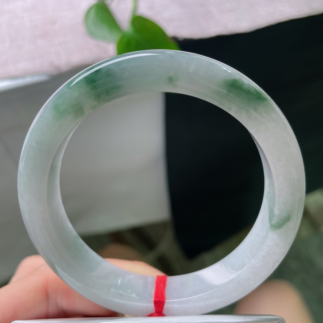 58.3/12/9.3，飘花正圈，晶体感，飘花疏密错落有致，雅致脱俗不杂乱。ss56092a