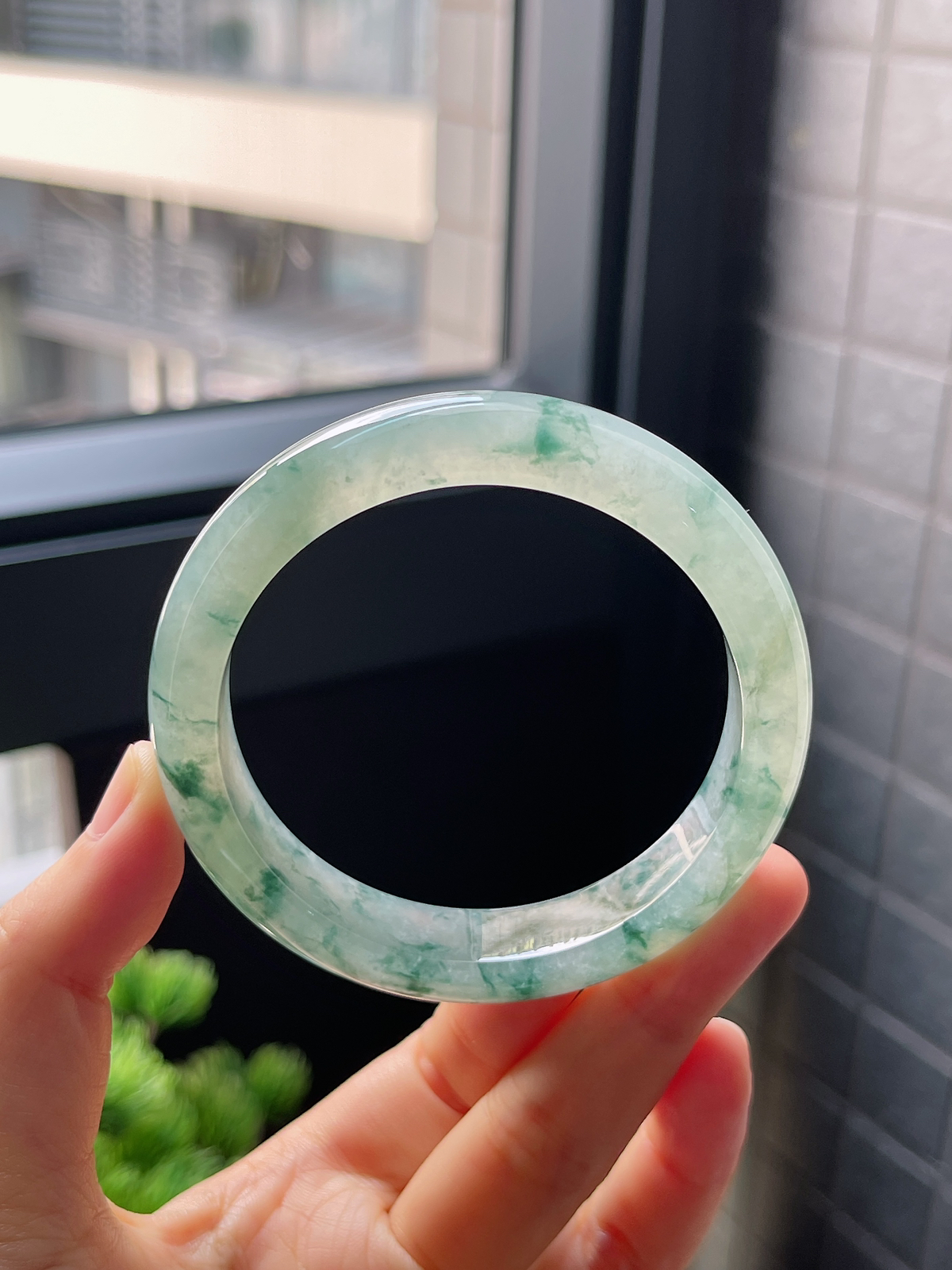 圈口56，冰糯种飘花翡翠正圈手镯