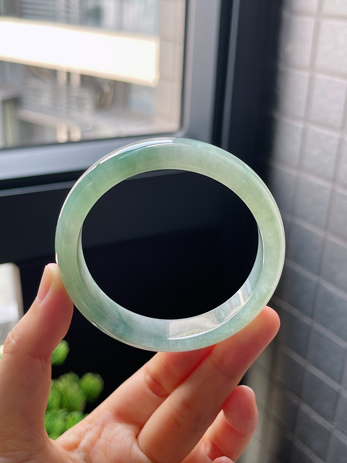 圈口54.3，冰糯种飘花翡翠正圈手镯