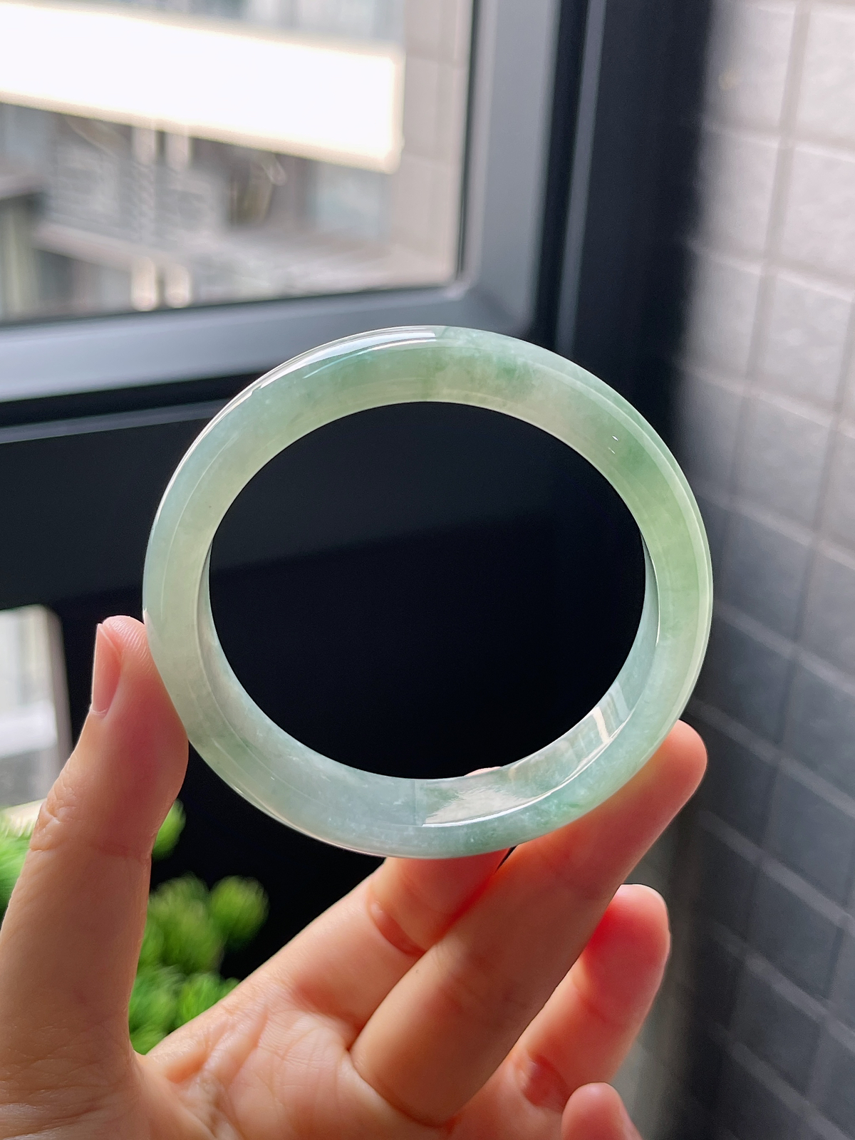 圈口54.3，冰糯种飘花翡翠正圈手镯