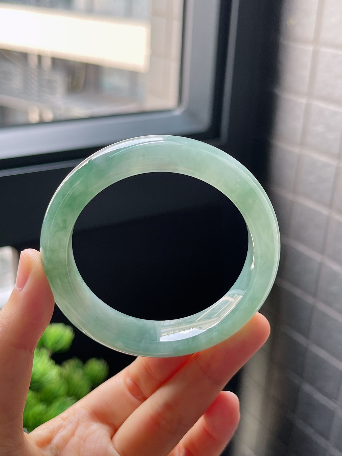 圈口52，冰糯种湖水绿翡翠正圈手镯
