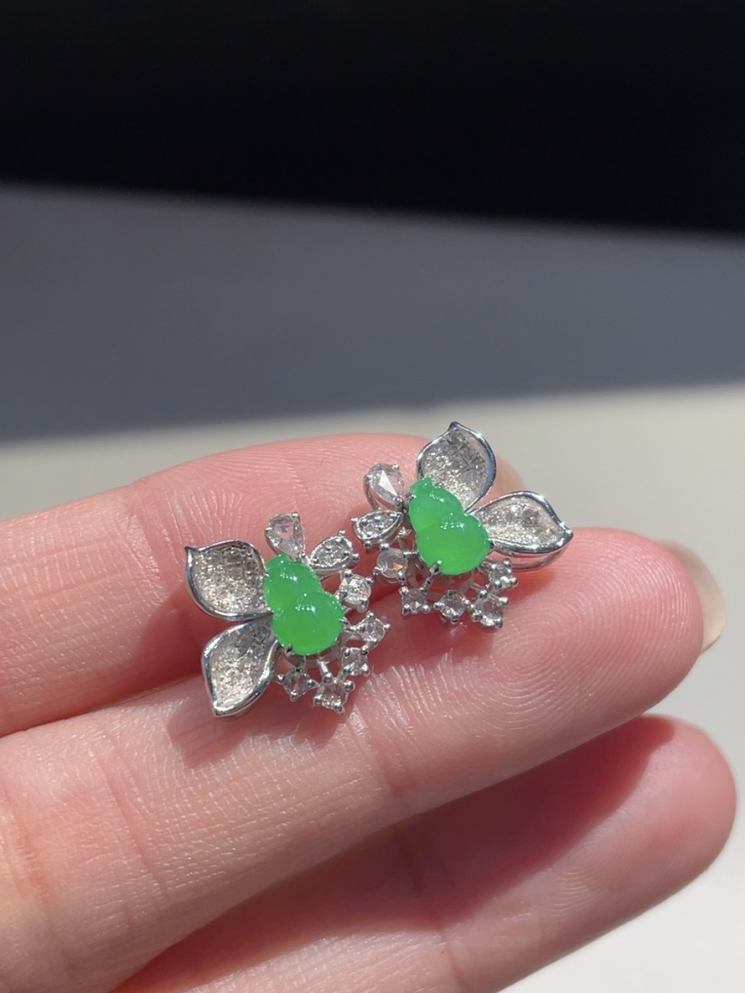 正冰阳绿葫芦蝴蝶耳钉🦋 可爱 甜美 18k金镶嵌，6.5-4.3
