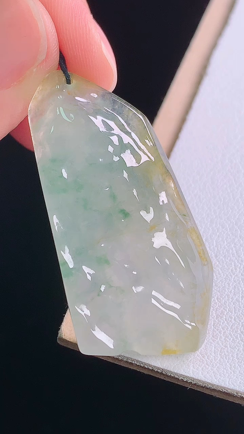 冰黄飘花原石，无裂，尺寸:42.2-20.8-5.3mm 16