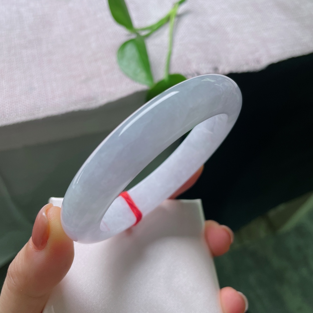 58.7/12.9/9.8，正圈，冰透底色搭配薄雾淡紫，清冷小众，仙气十足，年轻女生，有纹，ss56437a