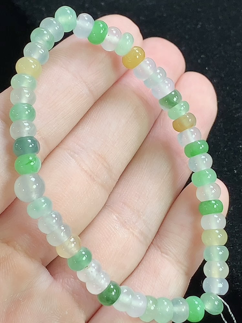 冰种玉珠手串，尺寸取一5.5*3.5mm，Q22nfy