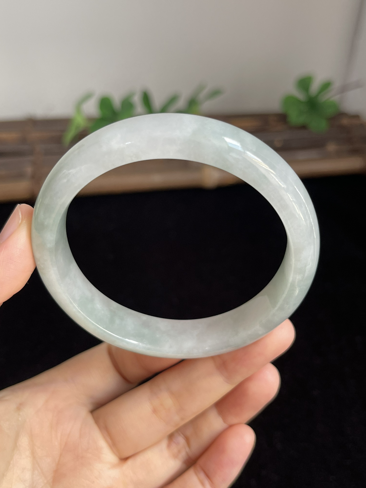 正圈57.3圈口，翡翠手镯