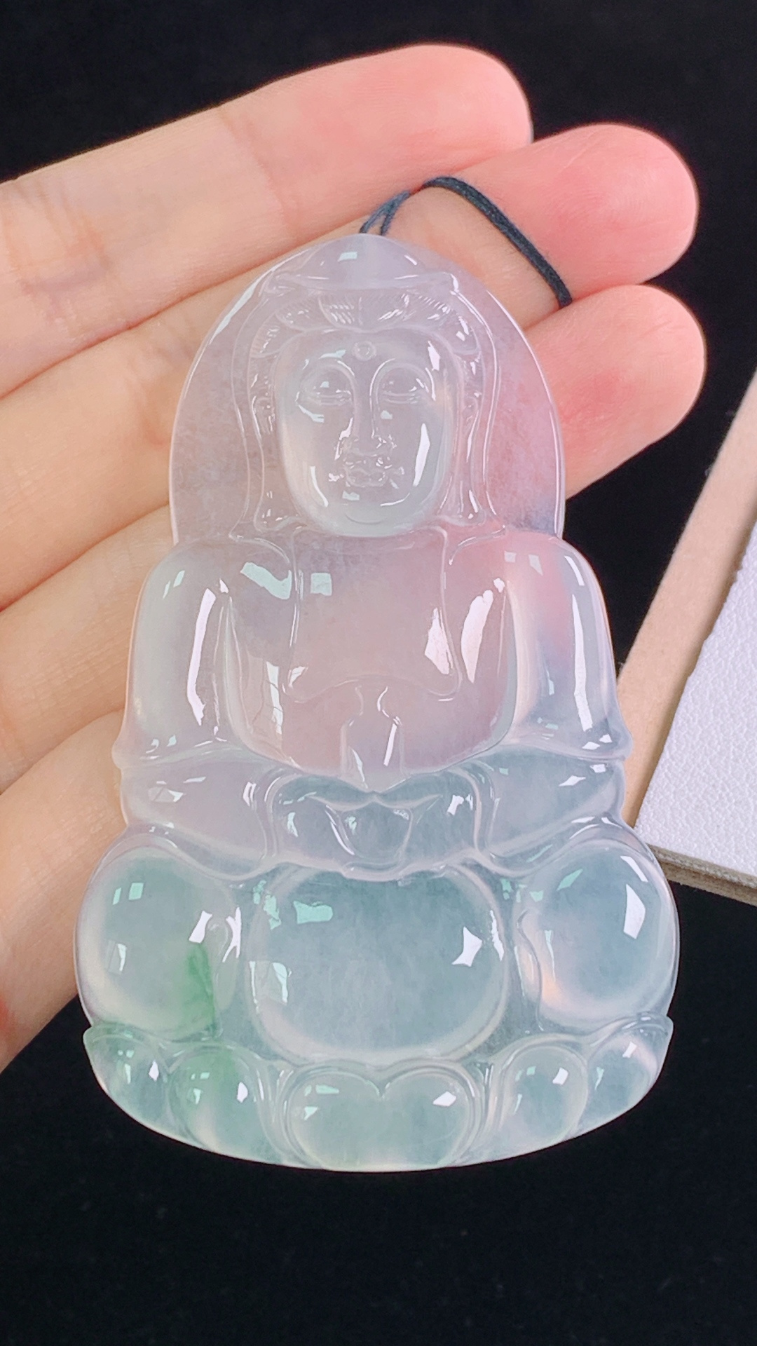 高品质 飘花观音 花色灵动，冰透起光，无裂 尺寸:68.5-43.0-5.8mm 18