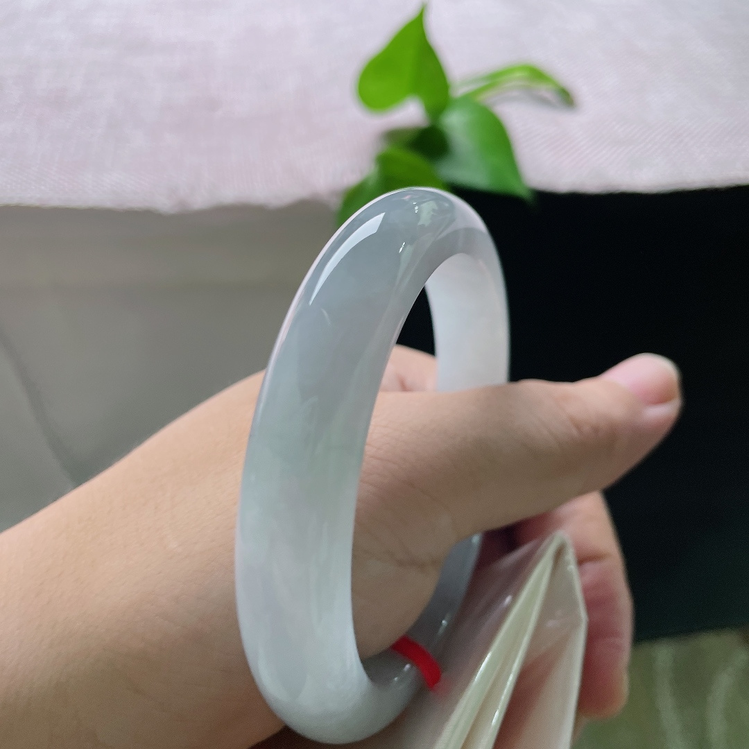 57.8/12/8.8，蓝底正圈，晶体线，冰底净白凝清辉，简约恬淡岁月温柔。ss55708a