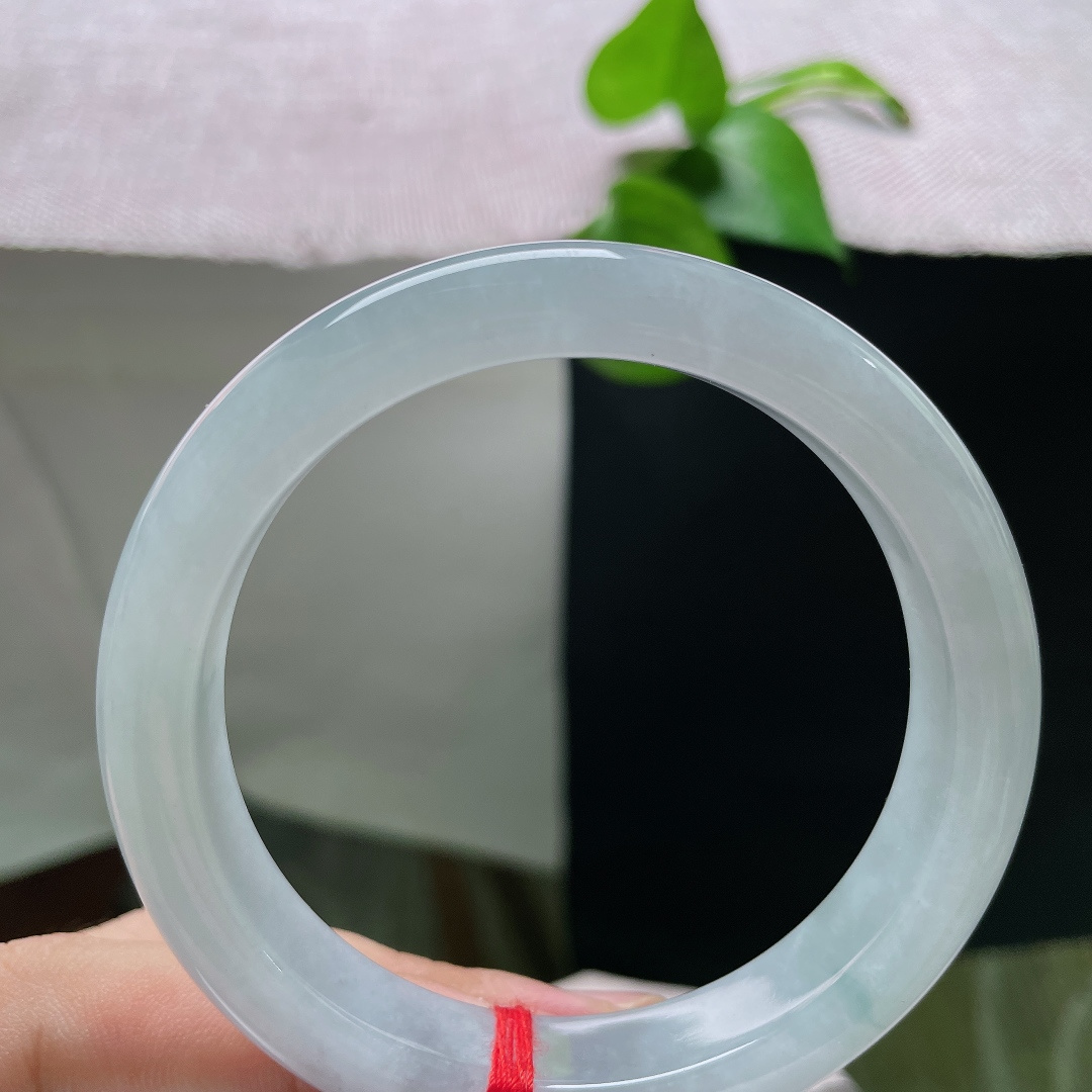 57.8/12/8.8，蓝底正圈，晶体线，冰底净白凝清辉，简约恬淡岁月温柔。ss55708a